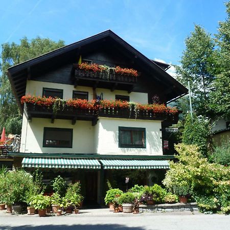 Gaestehaus-Staats Bed and Breakfast Obervellach Exterior foto